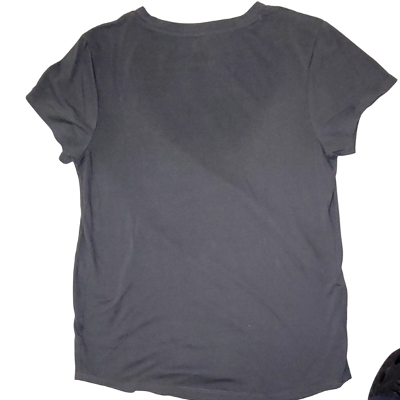 Isabel Maternity Gray Crew Neck Graphic T-Shirt sz Small - Picture 3 of 5